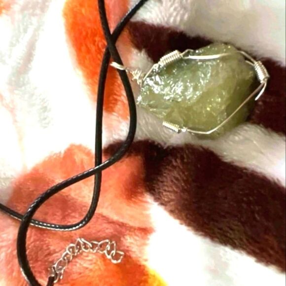 Hand CRAFTED Pyrite Chakra Vibrations stone necklace - Picture 10 of 10